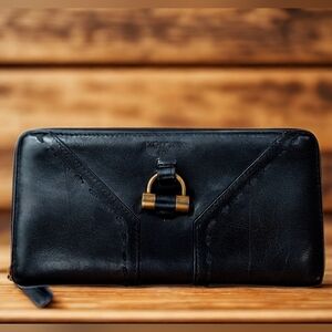 Vintage YSL Muse Buckle Zip Wallet